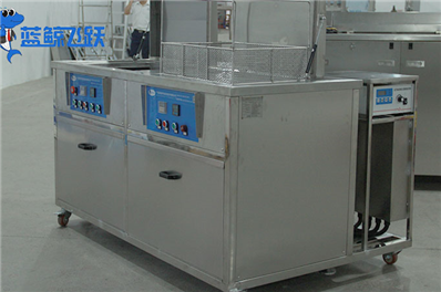 妖精WWW视频免费高清最新期在汽配行业的应用，如何处理汽车零件的污渍？