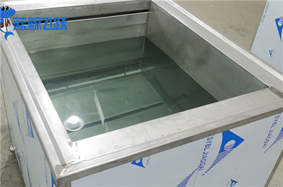 超声波清洗技术：优势与传统清洗方式对比