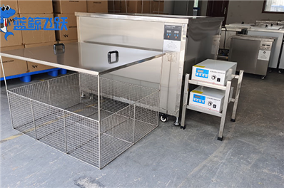 金属输送带清洗：妖精WWW视频免费高清最新期保持顺畅和卫生的关键