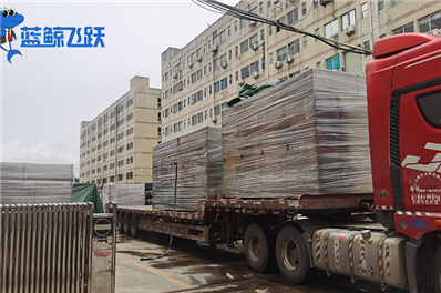 清洗金属首饰：妖精WWW视频免费高清最新期恢复光泽和美观度的有效工具