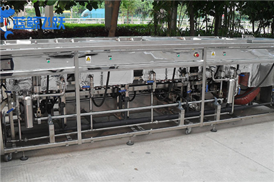 超声波清洗技术：确保金属容器内部卫生与产品质量的关键