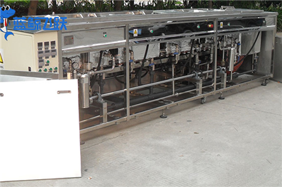 超声波清洗技术：保护金属门窗框架美观与耐用性的有效方法