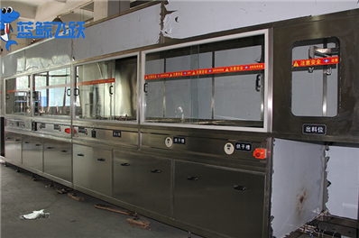 超声波清洗技术：提升电子元件可靠性与寿命的关键工具