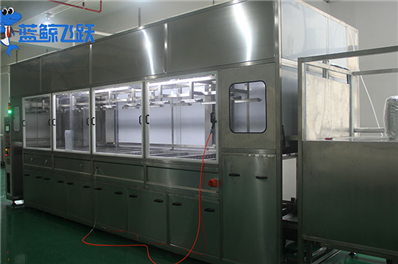 电动车辆金属表面清洗：超声波技术的高效恢复