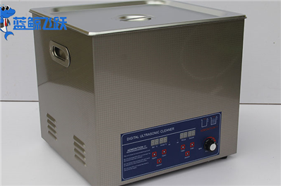 电子半导体器件清洗新纪元：超声波清洗技术的引领