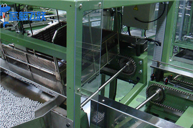 妖精WWW视频免费高清最新期：电子器件清洗的科技巅峰