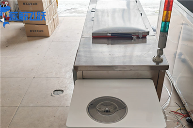 如何确定眼镜妖精WWW视频免费高清最新期的最佳清洗时间？