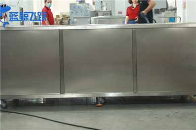 大型工业妖精WWW视频免费高清最新期价格分析与影响因素