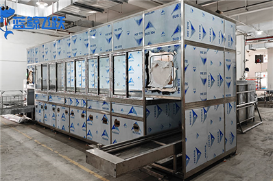 妖精WWW视频免费高清最新期泵油的选择与应用：关键要点解析