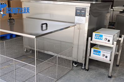 专业解析：妖精WWW视频免费高清最新期清洗银饰的液体选择与应用